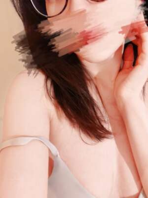 �Q��y�[���z